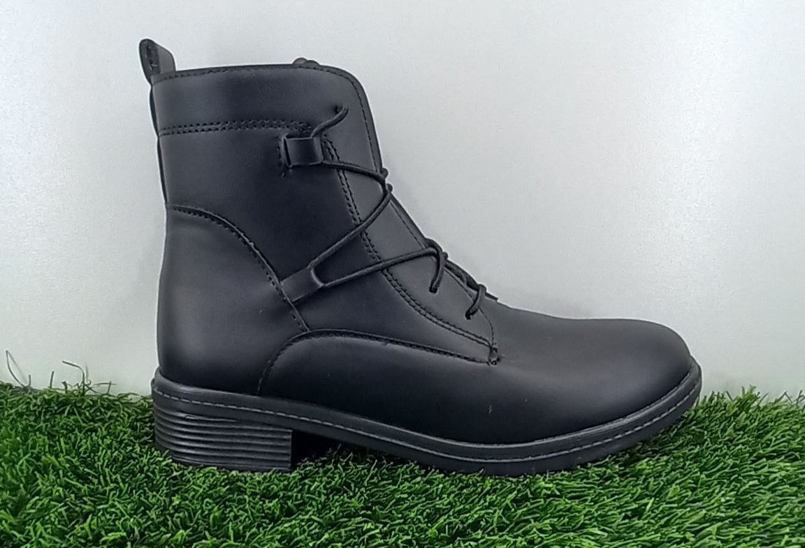 بوت زنانه بند کش