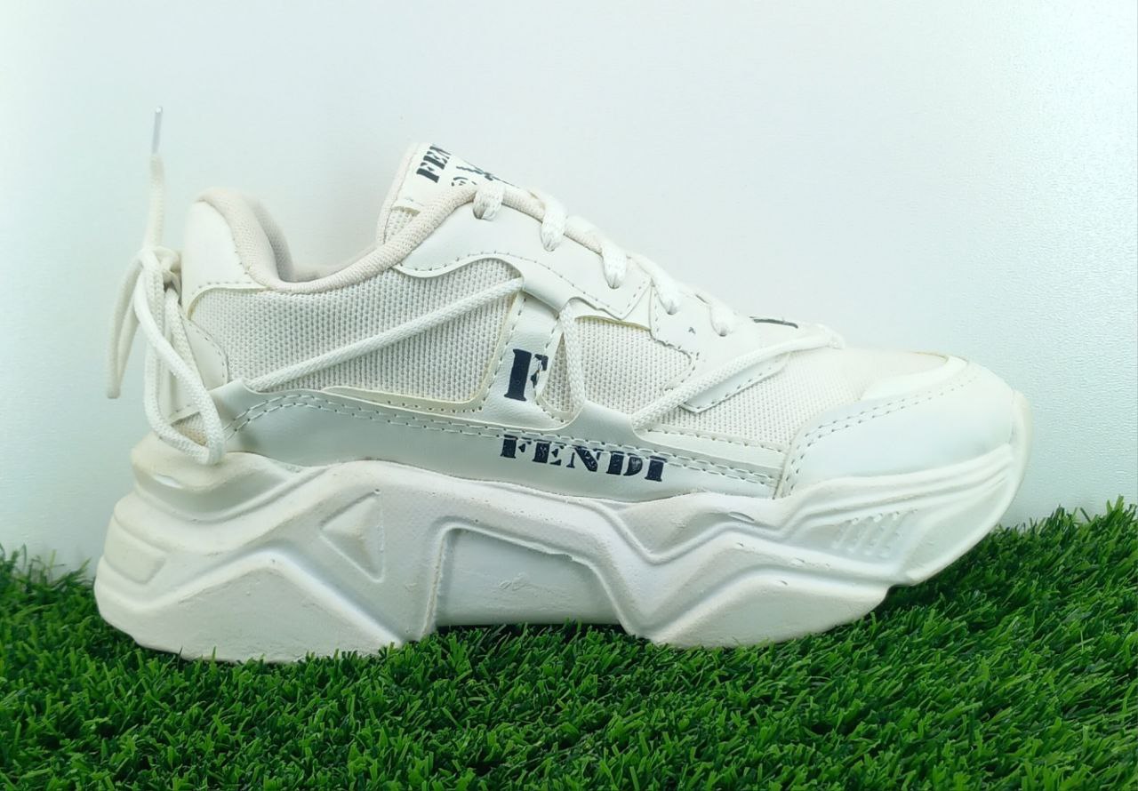 کتونی زنانه فندی