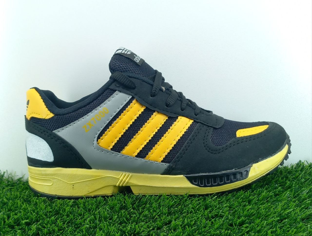 کتونی زنانه ادیداس زدیکس ۷۰۰۰