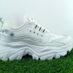 کتونی زنانه