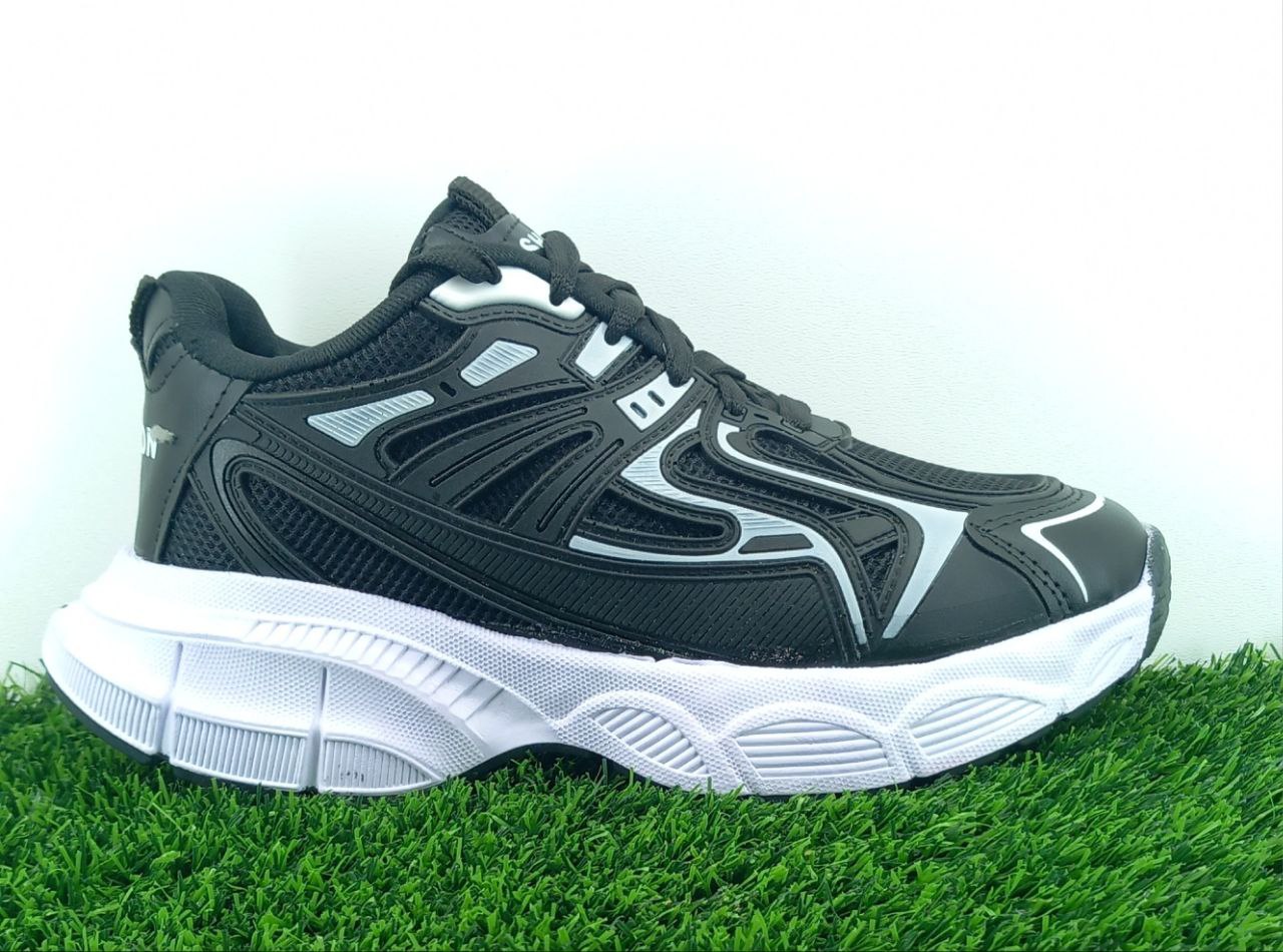 کتونی زنانه