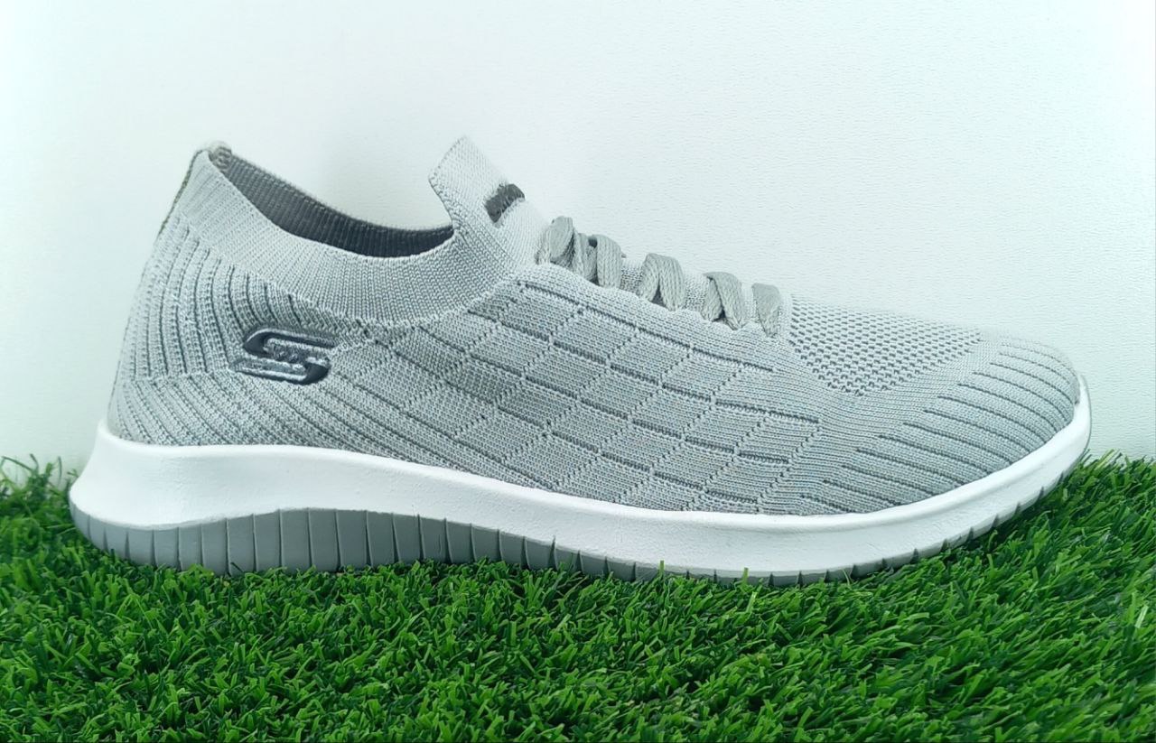 اسکیچرز زنانه