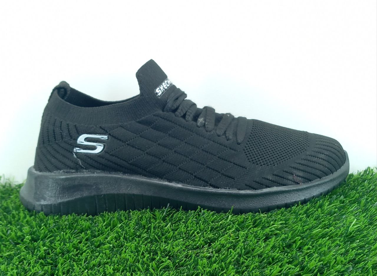 اسکیچرز زنانه