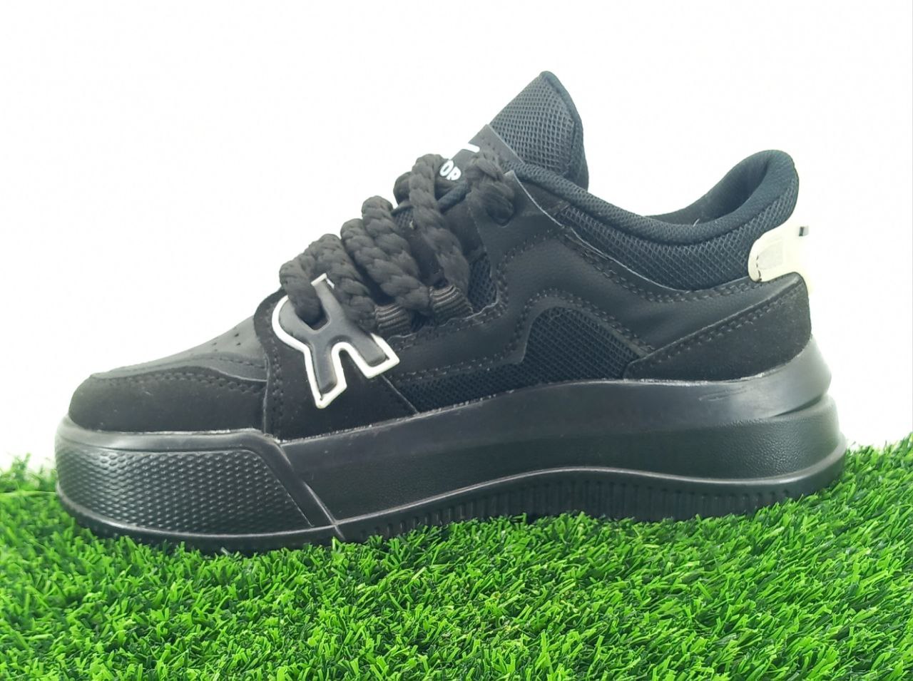 کتونی زنونه WR