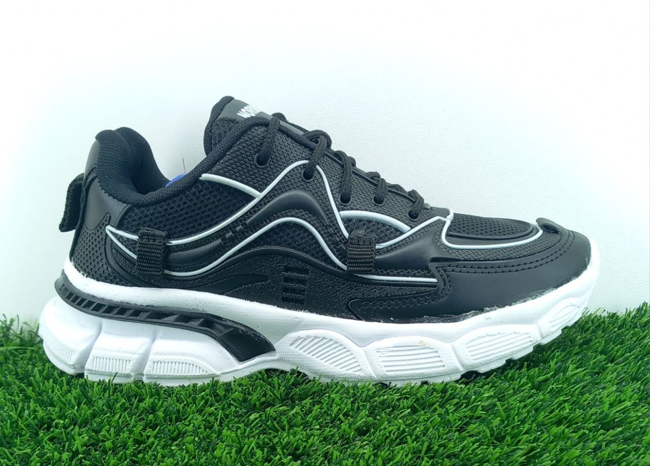 کتونی زنانه